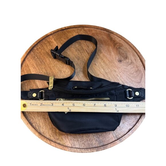 Tutilo New York Black Nylon Belt Bag With Gold Zippers & Adjustable Strap - Picture 8 of 9